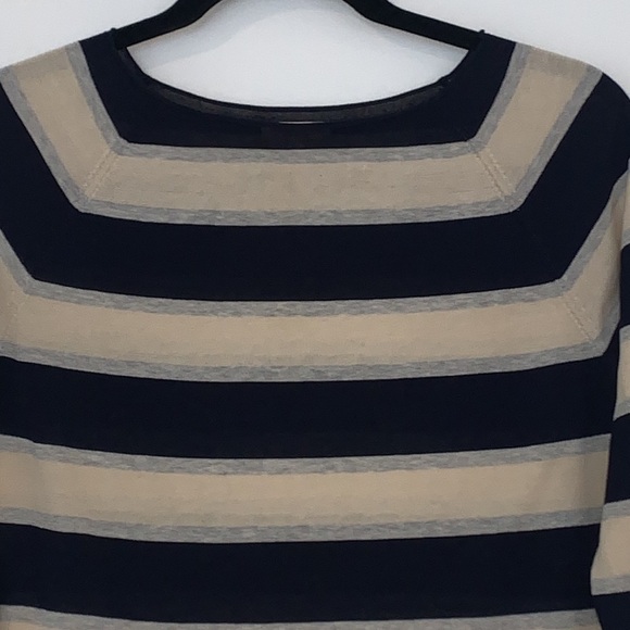 Like New! Demylee New York Striped Boatneck 3/4 Sleeve Top S - Picture 2 of 6